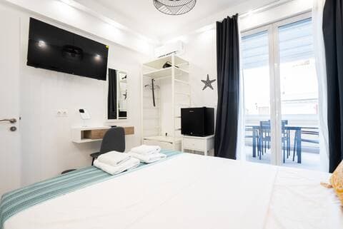 Luxury Penthouse View - Photo 16