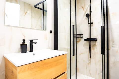 Luxury Family Apartment - Photo 28