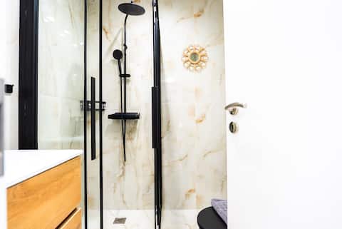 Luxury Family Apartment - Photo 29