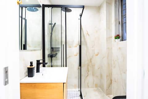 Luxury Family Apartment - Photo 33