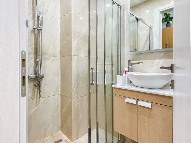 Romeo & Juliet - Photo 2