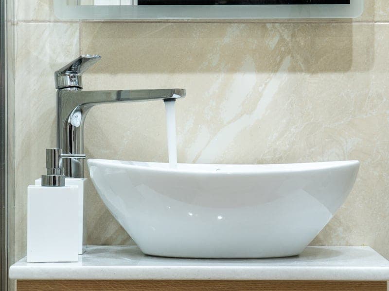 Romeo & Juliet - Photo 7